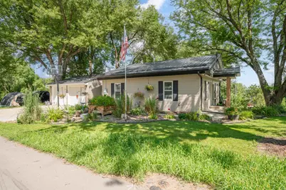 10 9th Avenue NW, Oronoco, MN 55960 - Photo 1