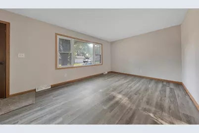 1209 7th Street SE, Waseca, MN 56093 - Photo 12