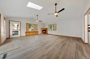 1209 7th St SE, Waseca, MN 56093 - Photo 22