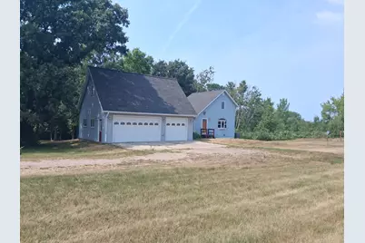 3325 Lakewood Drive, Fergus Falls, MN 56537 - Photo 4