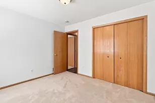 3431 Douglas Dr N, Crystal, MN 55422 - Photo 20