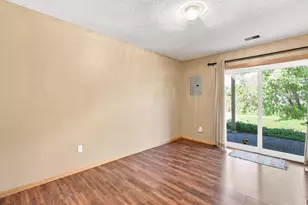 3431 Douglas Dr N, Crystal, MN 55422 - Photo 20