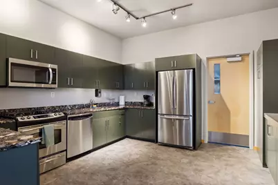 215 10th Avenue S #633, Minneapolis, MN 55415 - Photo 36