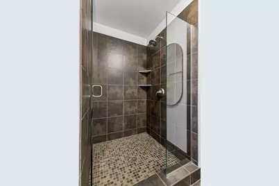 215 10th Avenue S #633, Minneapolis, MN 55415 - Photo 16