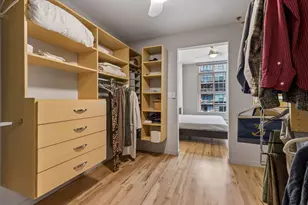 215 10th Ave S, Minneapolis, MN 55415 - Photo 12