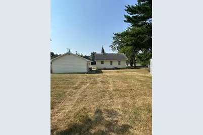 1207 1st Street E, Park Rapids, MN 56470 - Photo 2