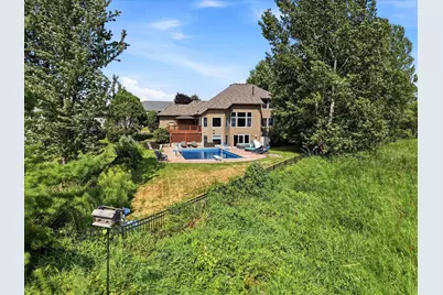 18043 Gladstone Boulevard N, Maple Grove, MN 55311 - Photo 82