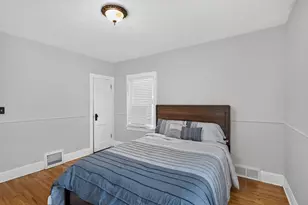 2946 Vincent Ave N, Minneapolis, MN 55411 - Photo 16