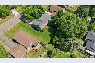 9391 Knighton Road, Woodbury, MN 55125 - Photo 32