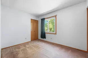 9391 Knighton Rd, Woodbury, MN 55125 - Photo 24