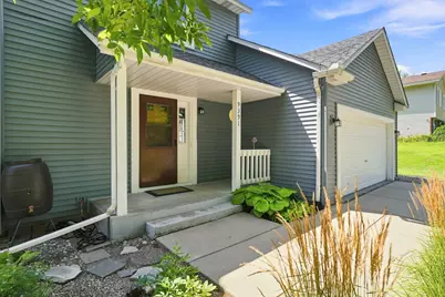 9391 Knighton Road, Woodbury, MN 55125 - Photo 4