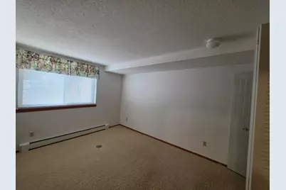 2011 Viking Drive NW #15, Rochester, MN 55901 - Photo 8