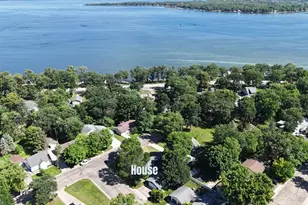 1510 Lynn Ave, Detroit Lakes, MN 56501 - Photo 2