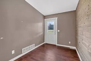 304 5th Ave N, Brownton, MN 55312 - Photo 12