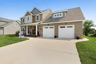 3408 Old Creek Way NE, Sauk Rapids, MN 56379 - Photo 2