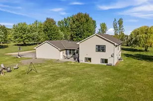 15977 345th St, Center City, MN 55012 - Photo 44