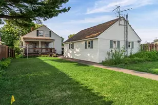 423 S 1st St, La Crescent, MN 55947 - Photo 28