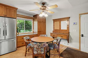 11501 Keating Ave, Burnsville, MN 55337 - Photo 10