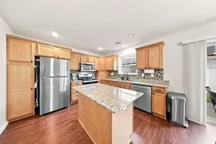 300 Cedar St, Baldwin, WI 54002 - Photo 6