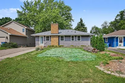2733 Parkview Boulevard, Robbinsdale, MN 55422 - Photo 1