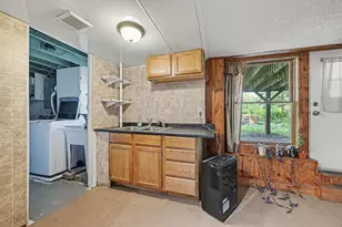 2733 Parkview Blvd, Robbinsdale, MN 55422 - Photo 14