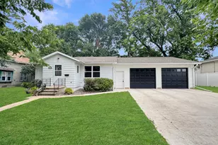 2749 Juniper Ave, Slayton, MN 56172 - Photo 1