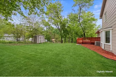 3818 51st Avenue N, Brooklyn Center, MN 55429 - Photo 8