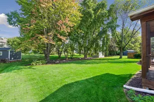 17004 Raleigh Ln, Eden Prairie, MN 55347 - Photo 4