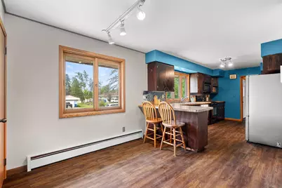 628 E Wisconsin Avenue, Barron, WI 54812 - Photo 6