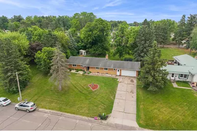 628 E Wisconsin Avenue, Barron, WI 54812 - Photo 34