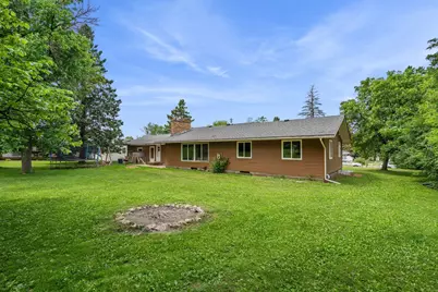 628 E Wisconsin Avenue, Barron, WI 54812 - Photo 2