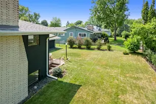 3317 Wendhurst Ave, Saint Anthony, MN 55418 - Photo 38