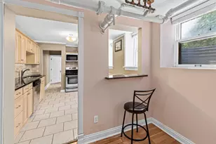 2621 Humboldt Ave S, Minneapolis, MN 55408 - Photo 4