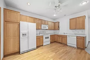 17706 38th Ave N, Plymouth, MN 55446 - Photo 4