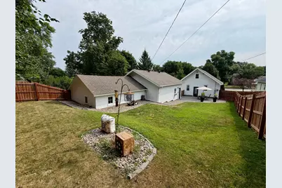 719 N Broadway, Fergus Falls, MN 56537 - Photo 24