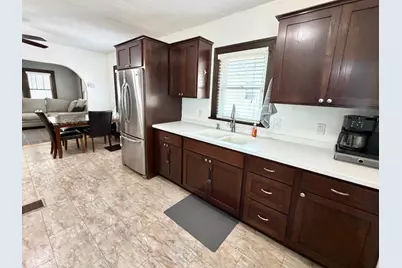 719 N Broadway, Fergus Falls, MN 56537 - Photo 12