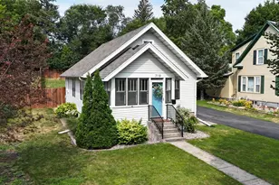 719 N Broadway, Fergus Falls, MN 56537 - Photo 2