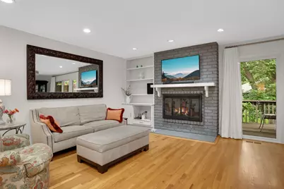 1775 Lexington Avenue S #23, Mendota Heights, MN 55118 - Photo 10