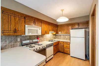 14255 Towers Lane, Eden Prairie, MN 55347 - Photo 8