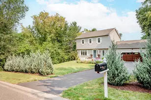 6256 Lynn Way, Woodbury, MN 55129 - Photo 2