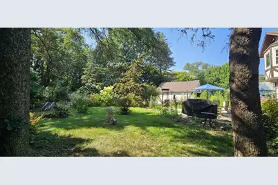 571 Century Avenue N, Maplewood, MN 55119 - Photo 6