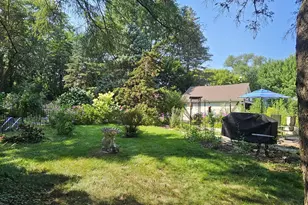 571 Century Ave N, Maplewood, MN 55119 - Photo 6