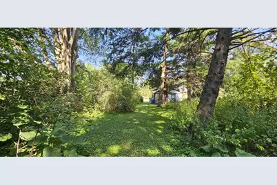 571 Century Avenue N, Maplewood, MN 55119 - Photo 10