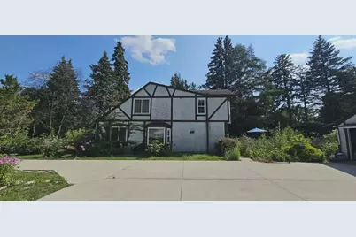 571 Century Avenue N, Maplewood, MN 55119 - Photo 2