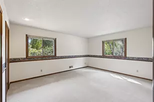 1858 Merrill St, Roseville, MN 55113 - Photo 12