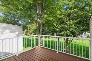 2085 St Johns Ct, Woodbury, MN 55129 - Photo 16