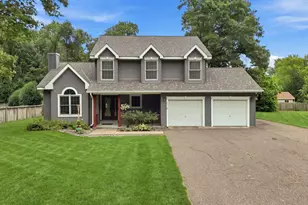 624 Galahad Rd N, Hudson, WI 54016 - Photo 48