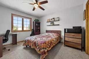 191 S Shore Ct, Chanhassen, MN 55317 - Photo 50