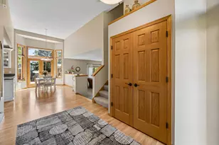 191 S Shore Ct, Chanhassen, MN 55317 - Photo 20