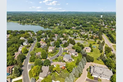 191 South Shore Court, Chanhassen, MN 55317 - Photo 6